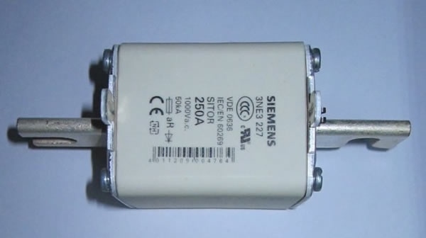 3NE3227 SITOR S.-COND. FUSE 250A 1000V AC AR - Click Image to Close